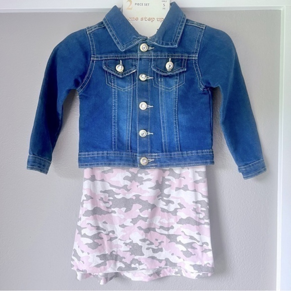 NWT One Step Up girls size 4 two piece set